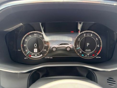 Used 2026 Jaguar F-PACE R-Dynamic S AWD/4WD image 14