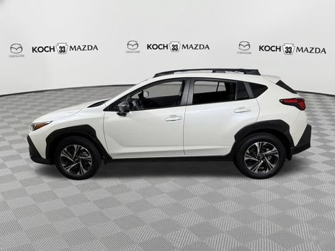 Used 2024 Subaru Crosstrek 2.0i Premium AWD/4WD image 4