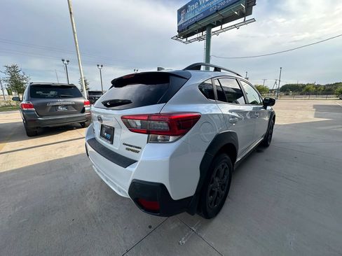 Used 2021 Subaru Crosstrek 2.5i Sport w/ Moonroof Package AWD/4WD image 4