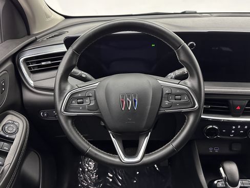 Used 2024 Buick Encore GX Preferred FWD image 26