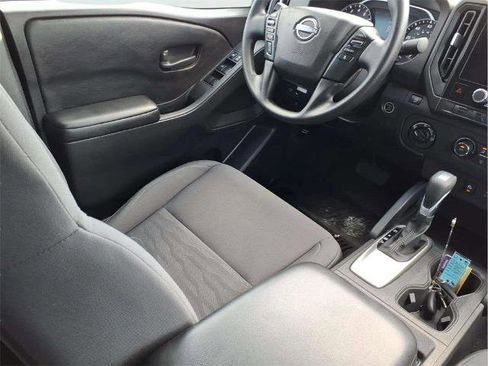 Certified 2025 Nissan Frontier S w/ S Utility Package image 9