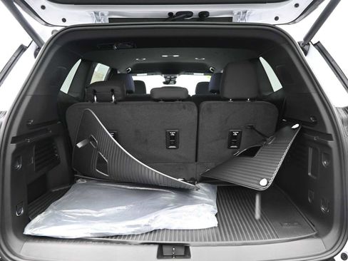 New 2026 GMC Acadia Elevation w/ LPO, Floor Liner Package image 5