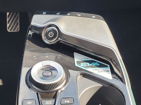 Used 2022 Kia EV6 GT-Line w/ First Edition Package image 19