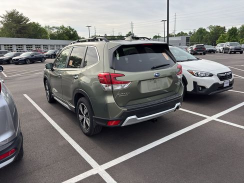 Used 2019 Subaru Forester Touring w/ Popular Package #3 AWD/4WD image 3