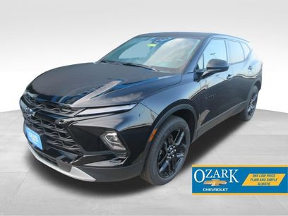 New 2026 Chevrolet Blazer LT w/ LPO, Black Grille Bar Package