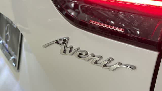 Used 2023 Buick Envision Avenir AWD/4WD image 10