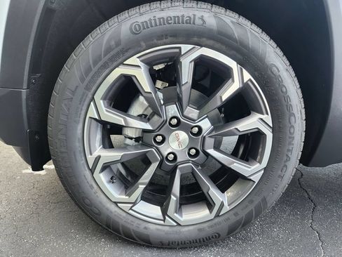 New 2027 GMC Terrain Elevation w/ Elevation Premium Package FWD image 6