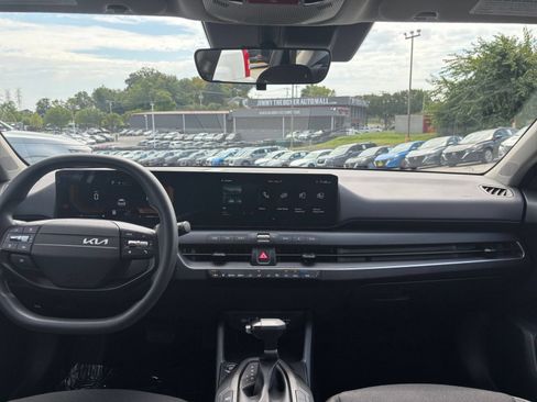 Used 2026 Kia K4 FWD image 30
