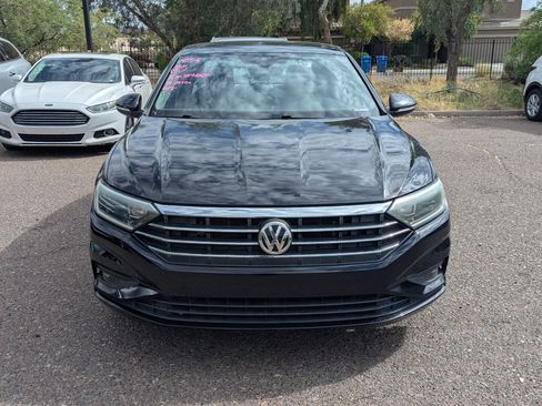 Used 2019 Volkswagen Jetta SEL Premium image 5