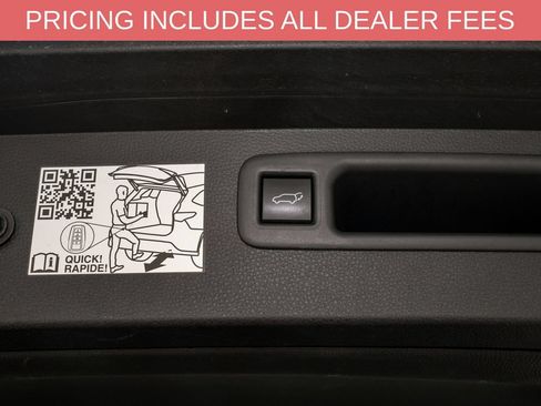 Certified 2024 Toyota Highlander Limited AWD/4WD image 6