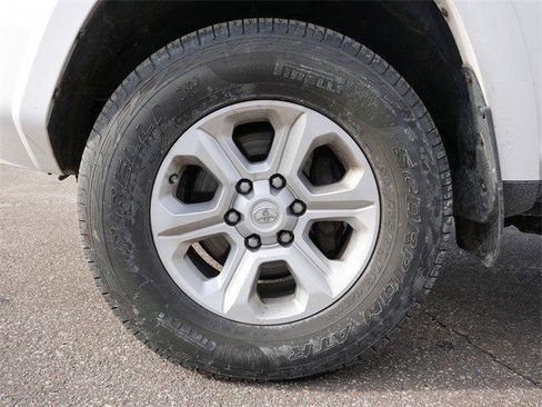 Used 2020 Toyota 4Runner SR5 Premium w/ Moonroof Package image 9