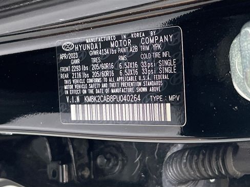 Used 2023 Hyundai Kona SE w/ Cargo Package AWD/4WD image 29
