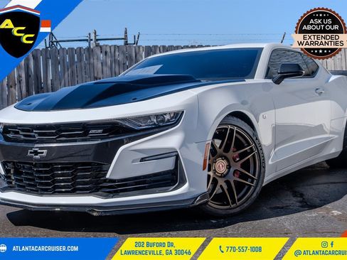Used 2019 Chevrolet Camaro SS image 1
