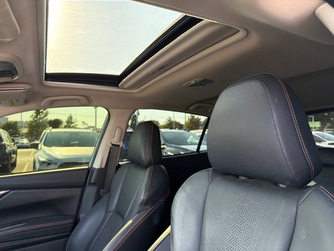 Used 2020 Subaru Crosstrek 2.0i Limited w/ Moonroof Package w/Navigation AWD/4WD image 5