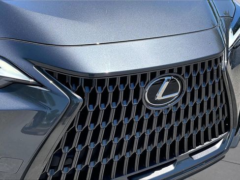 Used 2024 Lexus NX 250 FWD image 32