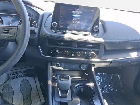 Used 2023 Nissan Rogue S FWD image 22