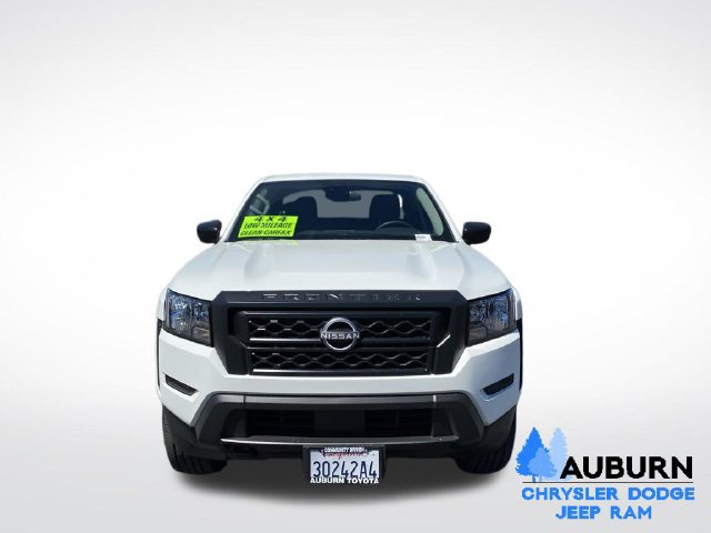 Used 2024 Nissan Frontier S AWD/4WD image 2