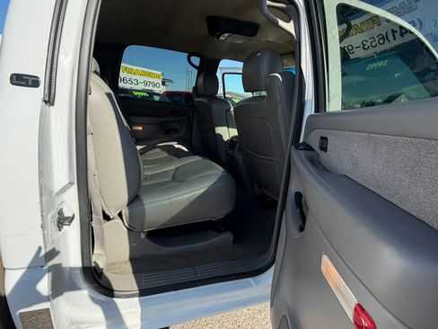 Used 2003 Chevrolet Silverado 2500 LS AWD/4WD image 10