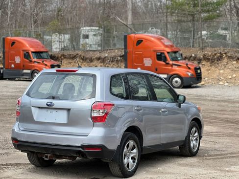 Used 2015 Subaru Forester 2.5i AWD/4WD image 6