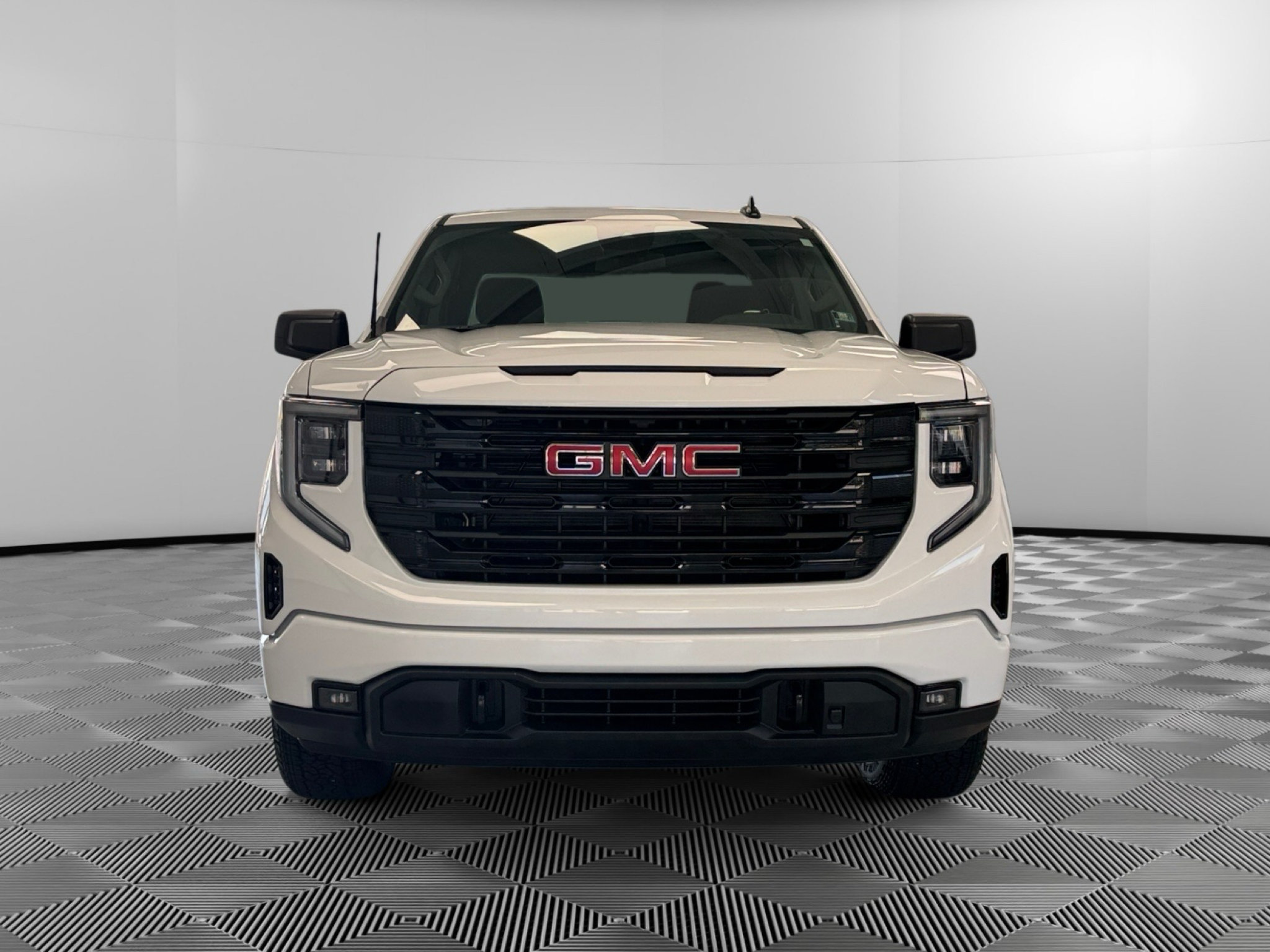 Used 2026 GMC Sierra 1500 Elevation w/ X31 Off-Road Package AWD/4WD image 3