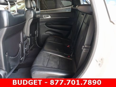Used 2015 Jeep Grand Cherokee Altitude image 12