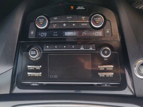 Used 2015 Nissan Rogue SV FWD image 30