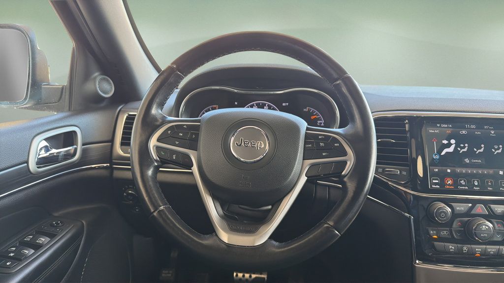 Used 2021 Jeep Grand Cherokee Limited AWD/4WD image 9