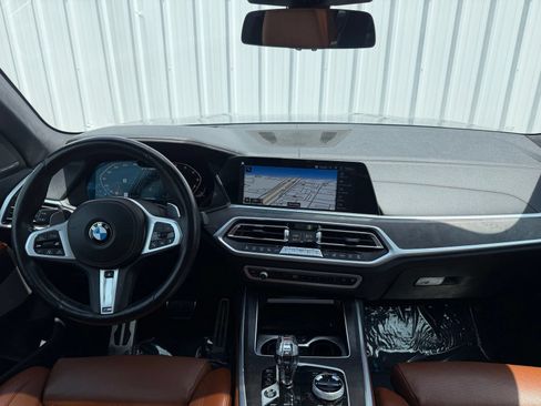 Used 2022 BMW X7 M50i AWD/4WD image 13