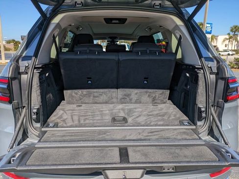 Used 2025 BMW X7 xDrive40i image 14