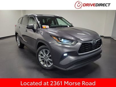 Used 2023 Toyota Highlander Limited