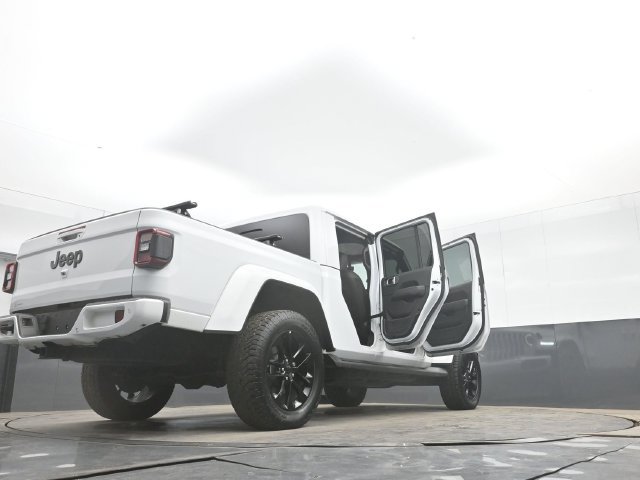 Used 2021 Jeep Gladiator Overland AWD/4WD image 51