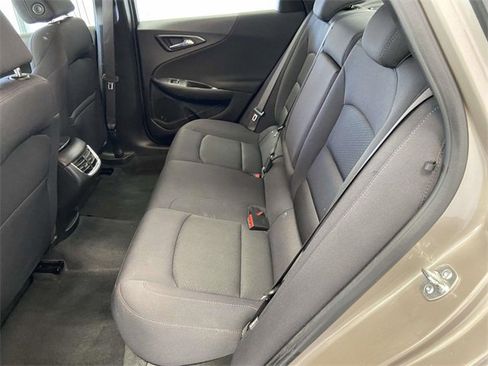 Used 2025 Chevrolet Malibu LT image 14