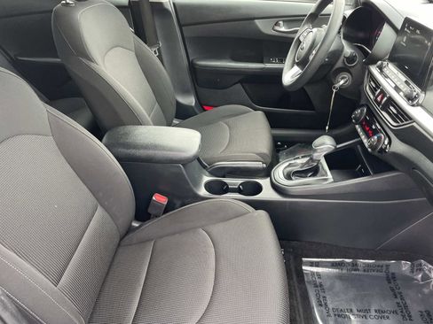Used 2019 Kia Forte LXS image 24