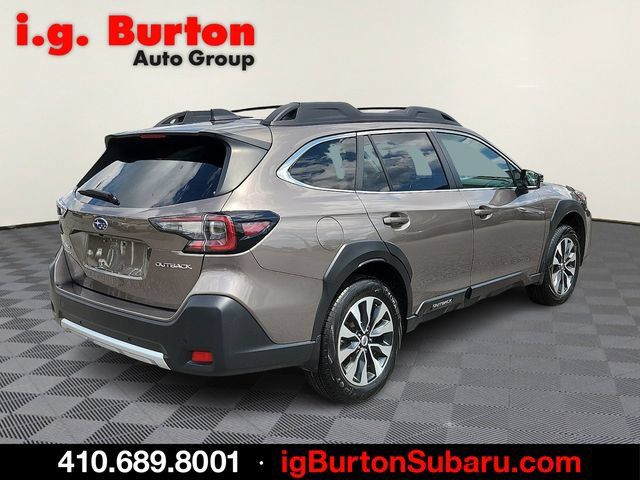 Used 2023 Subaru Outback Limited AWD/4WD image 6