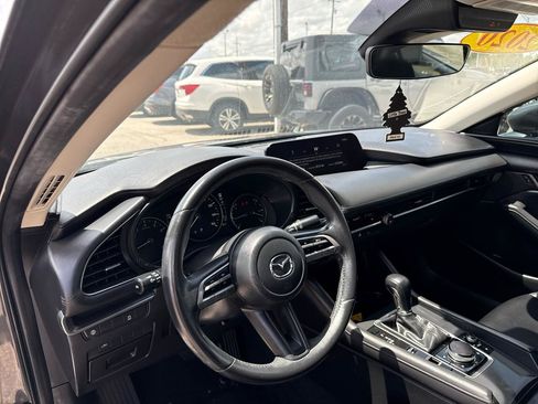 Used 2020 MAZDA MAZDA3 Sedan w/ Select Package FWD image 8