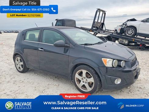 Used 2015 Chevrolet Sonic LTZ FWD image 5