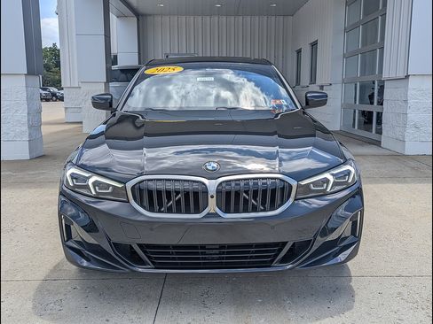 Used 2025 BMW 330i xDrive Sedan w/ Premium Package AWD/4WD image 11