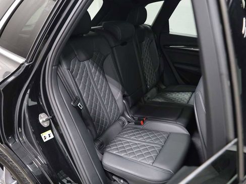 Used 2024 Audi SQ5 Premium Plus w/ Premium Plus Package image 34