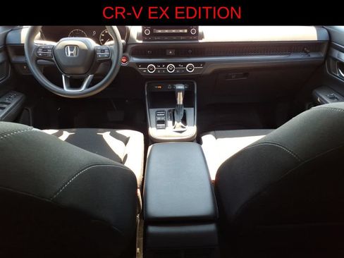 Used 2025 Honda CR-V EX image 10
