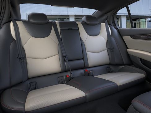 New 2026 Cadillac CT5 V AWD/4WD image 18