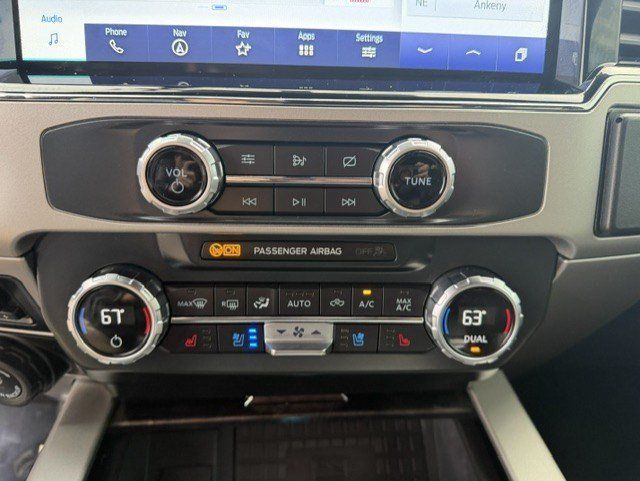 Used 2022 Ford F350 Lariat w/ Lariat Ultimate Package AWD/4WD image 23