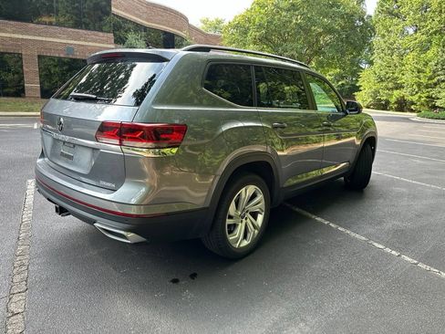 Used 2021 Volkswagen Atlas SE w/ Towing Package FWD image 4