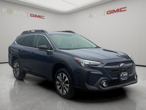 Used 2023 Subaru Outback Limited AWD/4WD image 1