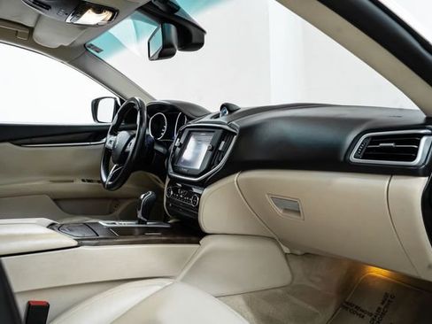 Used 2015 Maserati Ghibli S Q4 image 25