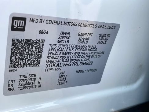 Certified 2024 GMC Terrain SLT w/ LPO, Floor Liner Package AWD/4WD image 26