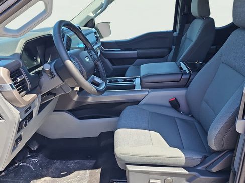 New 2025 Ford F150 XLT w/ Equipment Group 301A Standard image 8