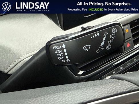 Certified 2025 Volkswagen Taos S image 21