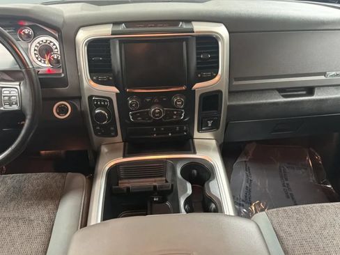 Used 2017 RAM 1500 Big Horn AWD/4WD image 15