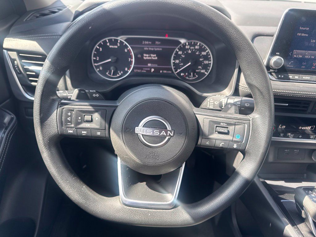 Used 2024 Nissan Rogue SV FWD image 18