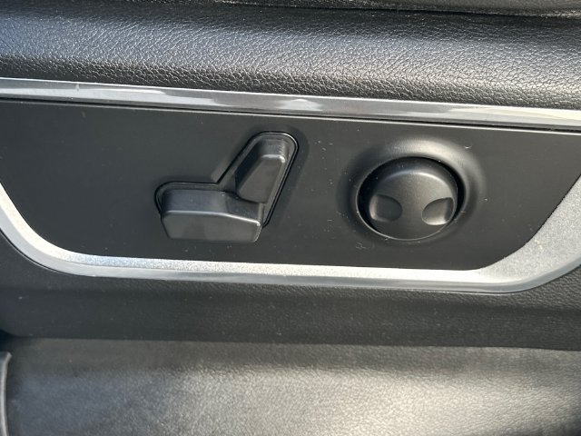 Used 2022 RAM 1500 Laramie RWD image 18
